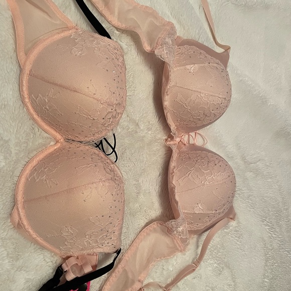 BNWT ,La Senza Bras - Picture 2 of 2